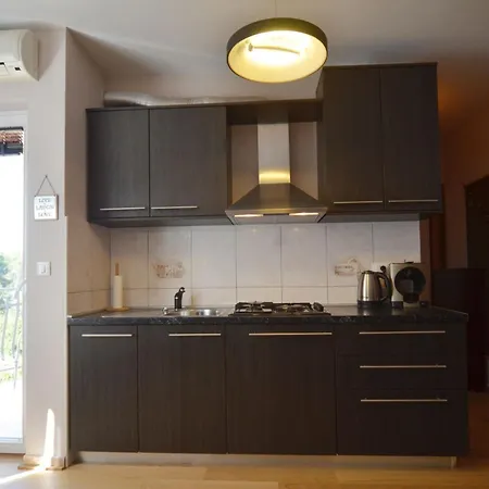 Charming Retreat Near With Private Balcony Apartment